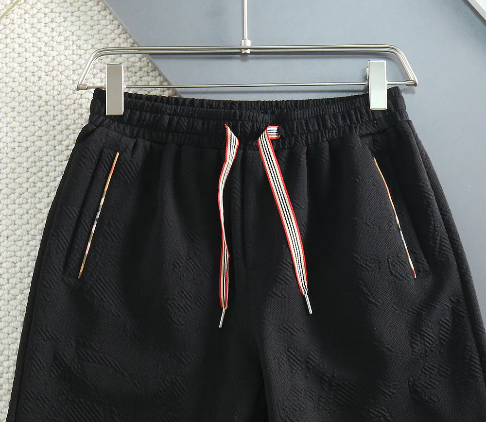 Men's Shorts BURBERRY 18000504