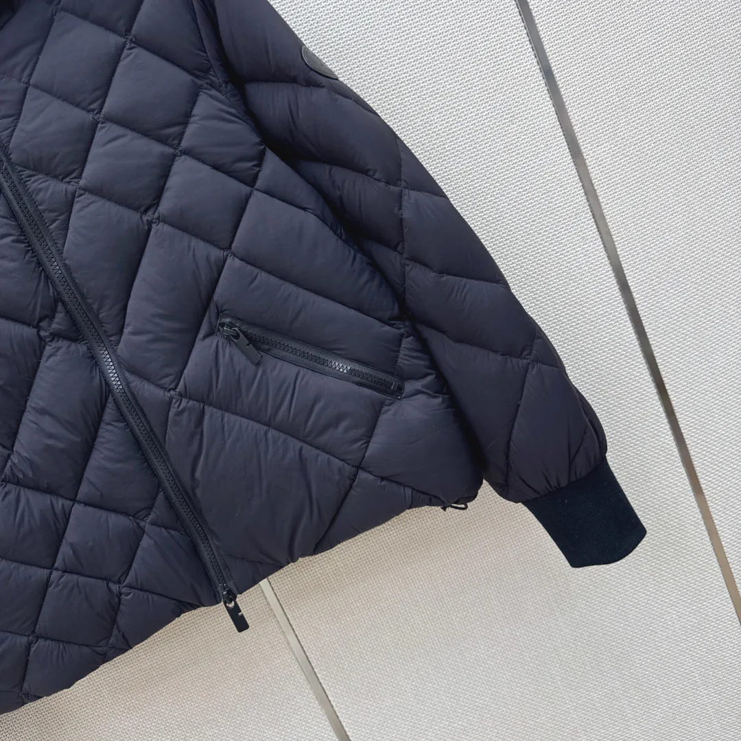 Women's Jackets And Down Jackets BURBERRY 18108277