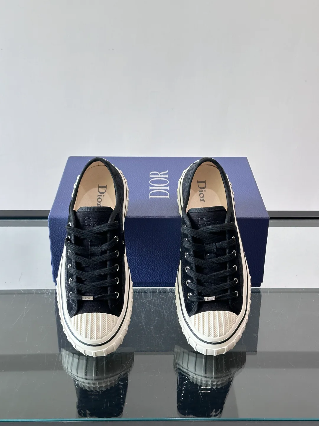Women's Sneakers CHRISTIAN DIOR 18118751
