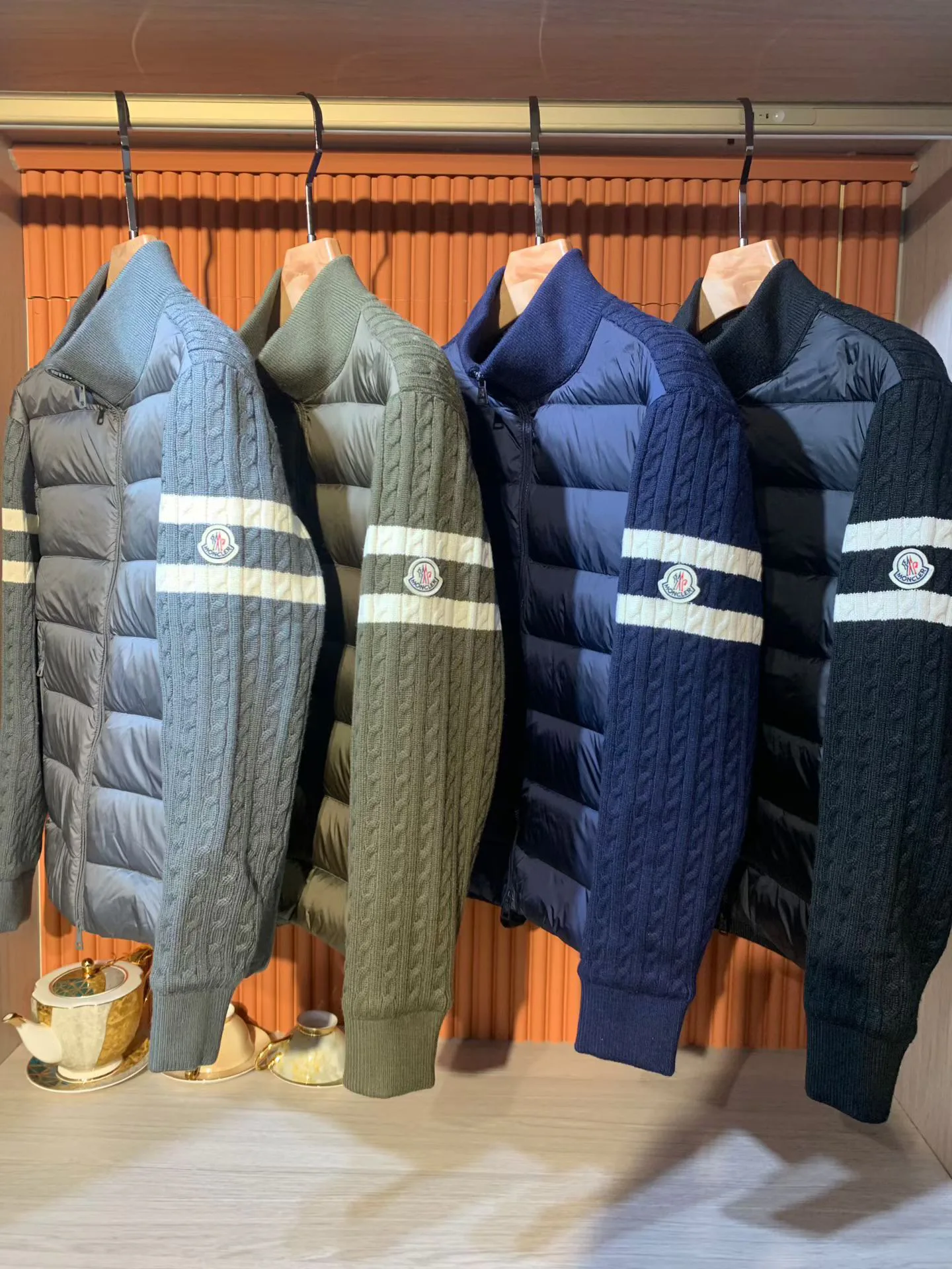 Men's Jackets And Down Jackets MONCLER 18084406