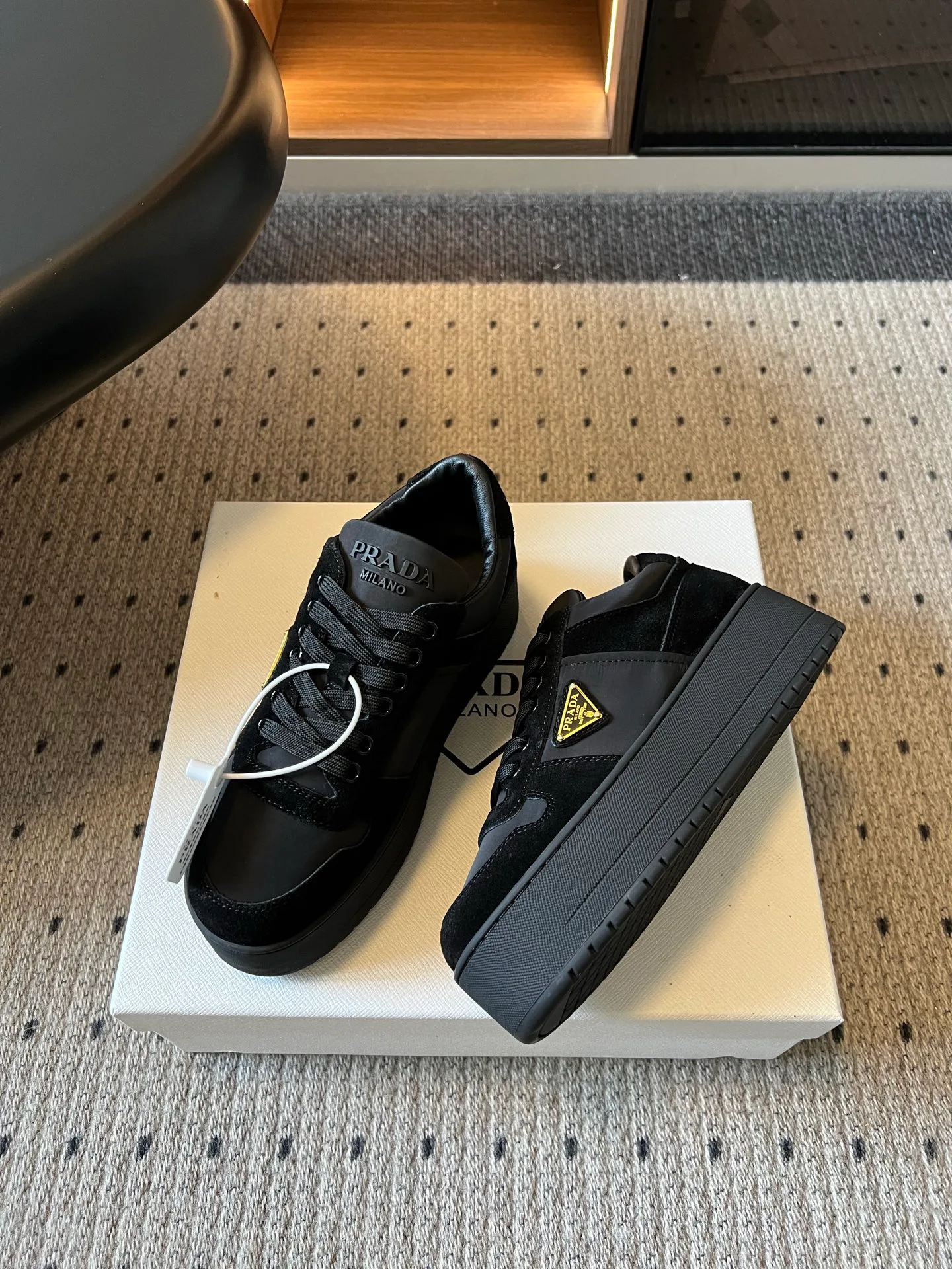 Women's Sneakers PRADA 18509468