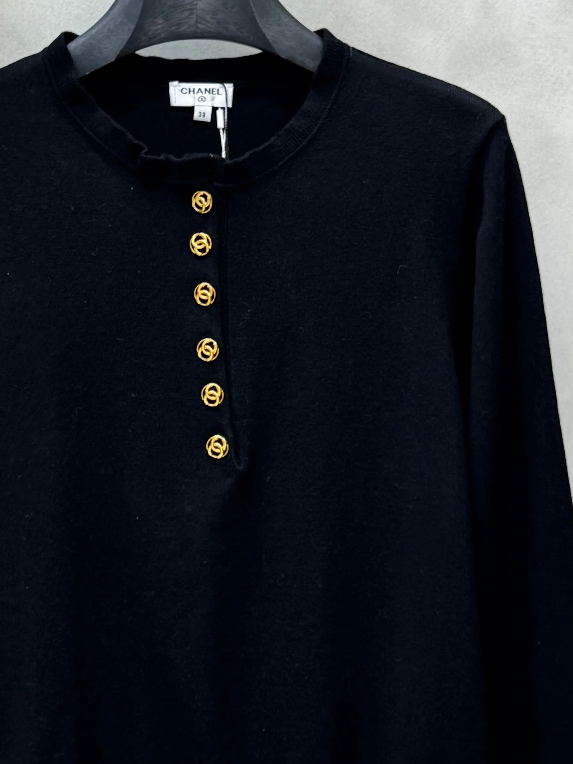 Women's Jumpers And Sweaters CHANEL 18138419