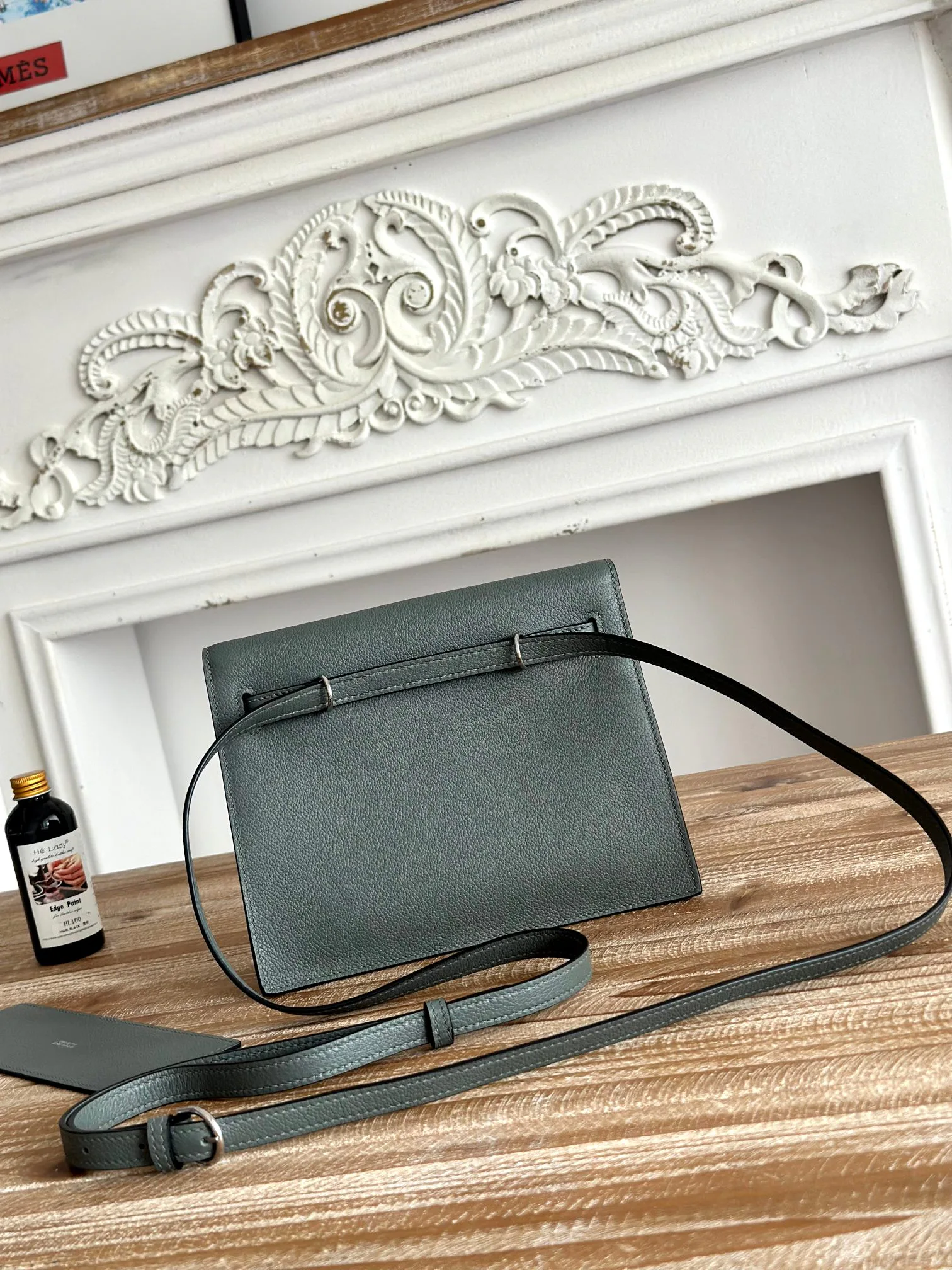 Women's Classic Handbags HERMES 19585017