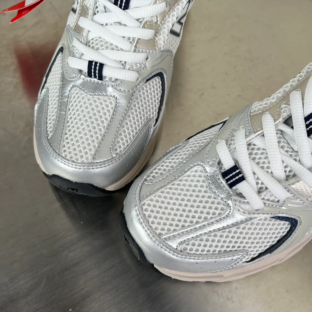 Women's Sneakers NEW BALANCE 17800631