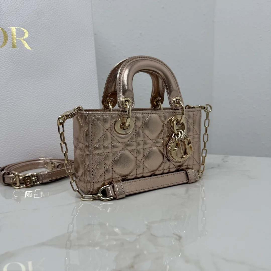 Women's Classic Handbags CHRISTIAN DIOR 18116367