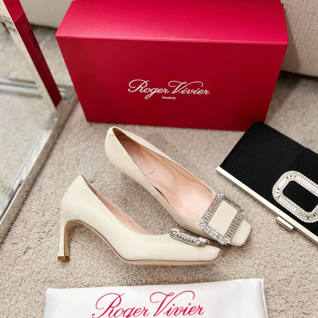 Women's Heels ROGER VIVIER 17550745