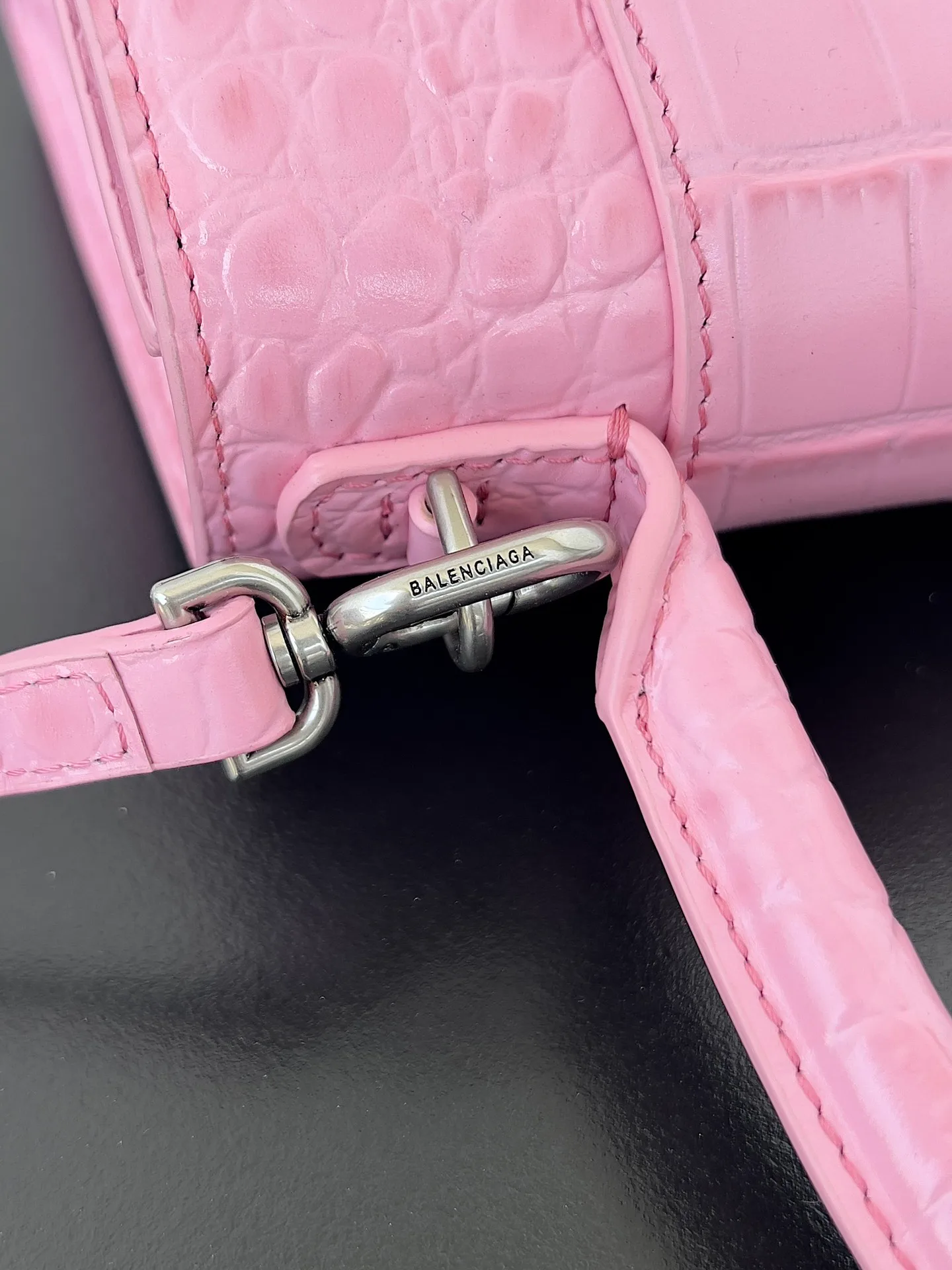 Классические Сумки Женские Balenciaga 18619531