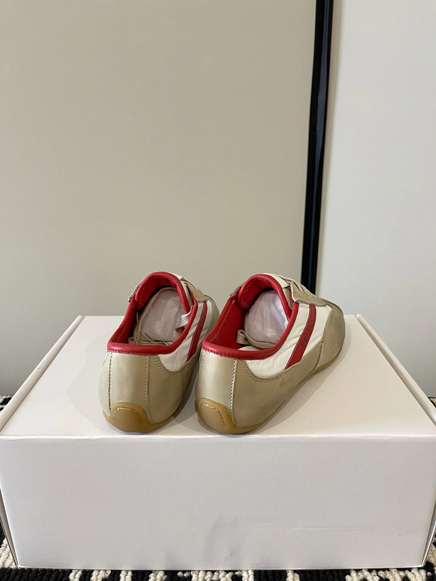 Women's Sneakers ALEXANDER MCQUEEN 18386253