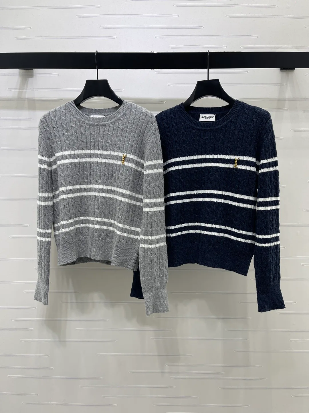 Women's Jumpers And Sweaters SAINT LAURENT 18437157