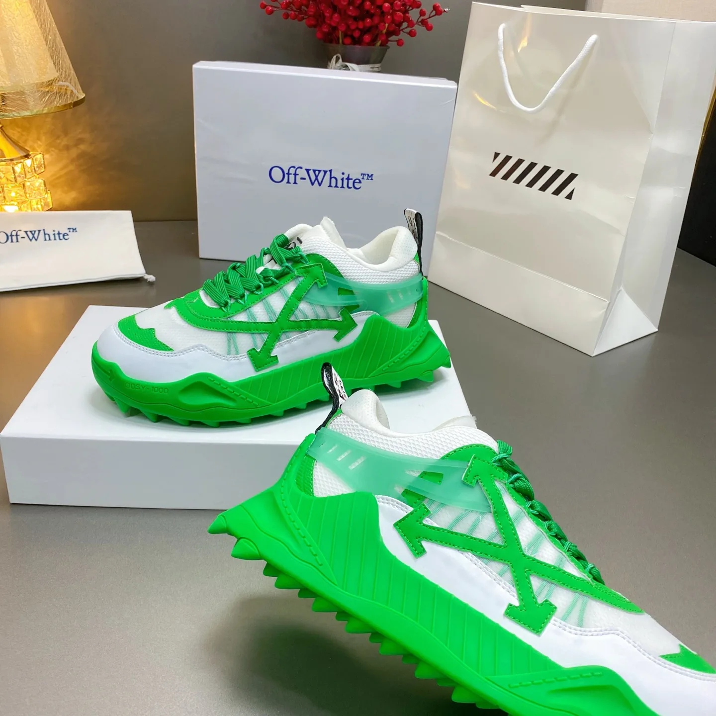 Women's Sneakers OFF-WHITE 17530537