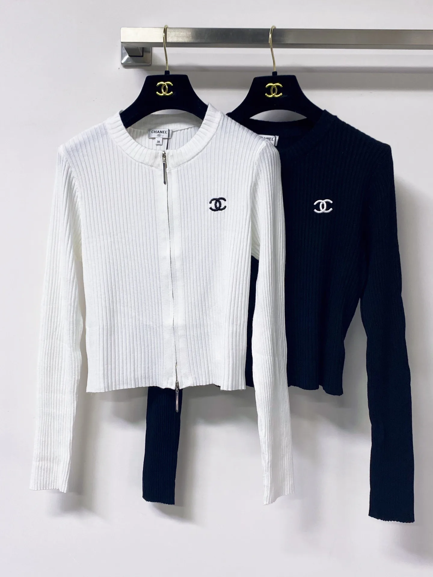Women's Jumpers And Sweaters CHANEL 18138411