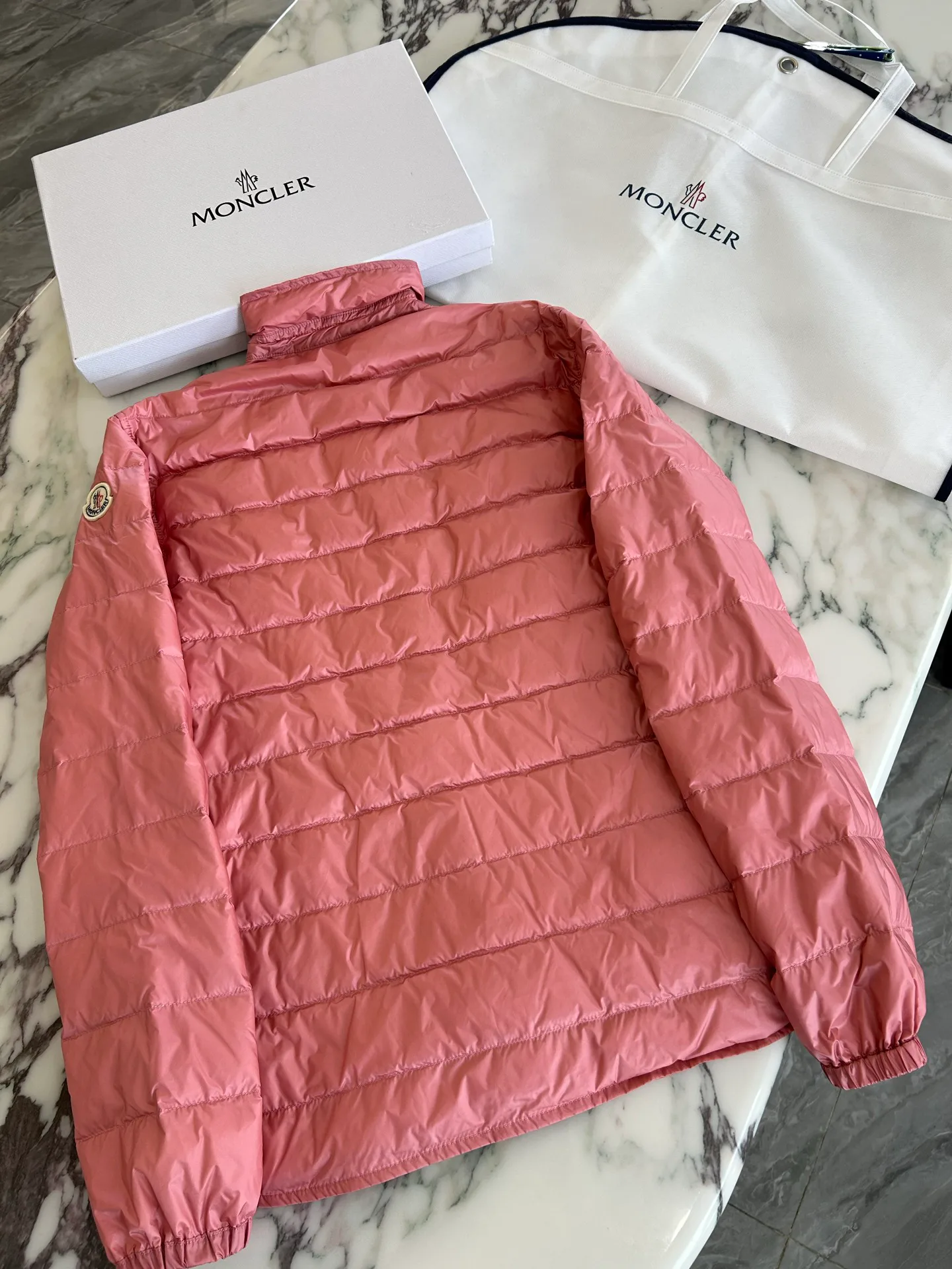 Men's Jackets And Down Jackets MONCLER 18231323