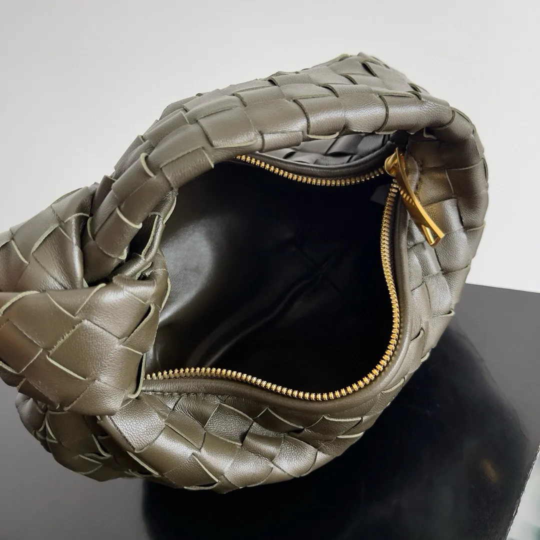 Women's Classic Handbags BOTTEGA VENETA 17489389
