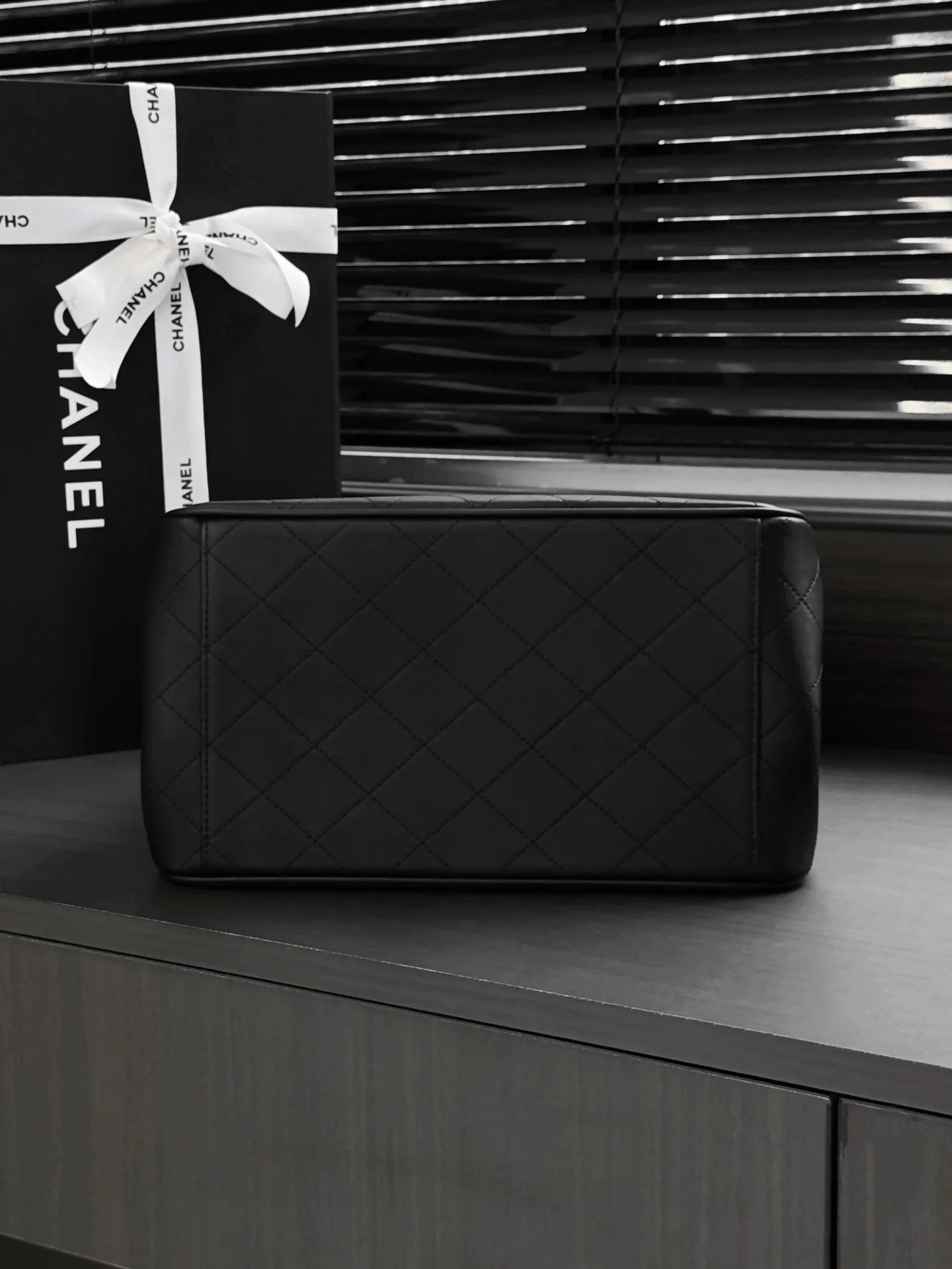 Women's Classic Handbags CHANEL 18147887