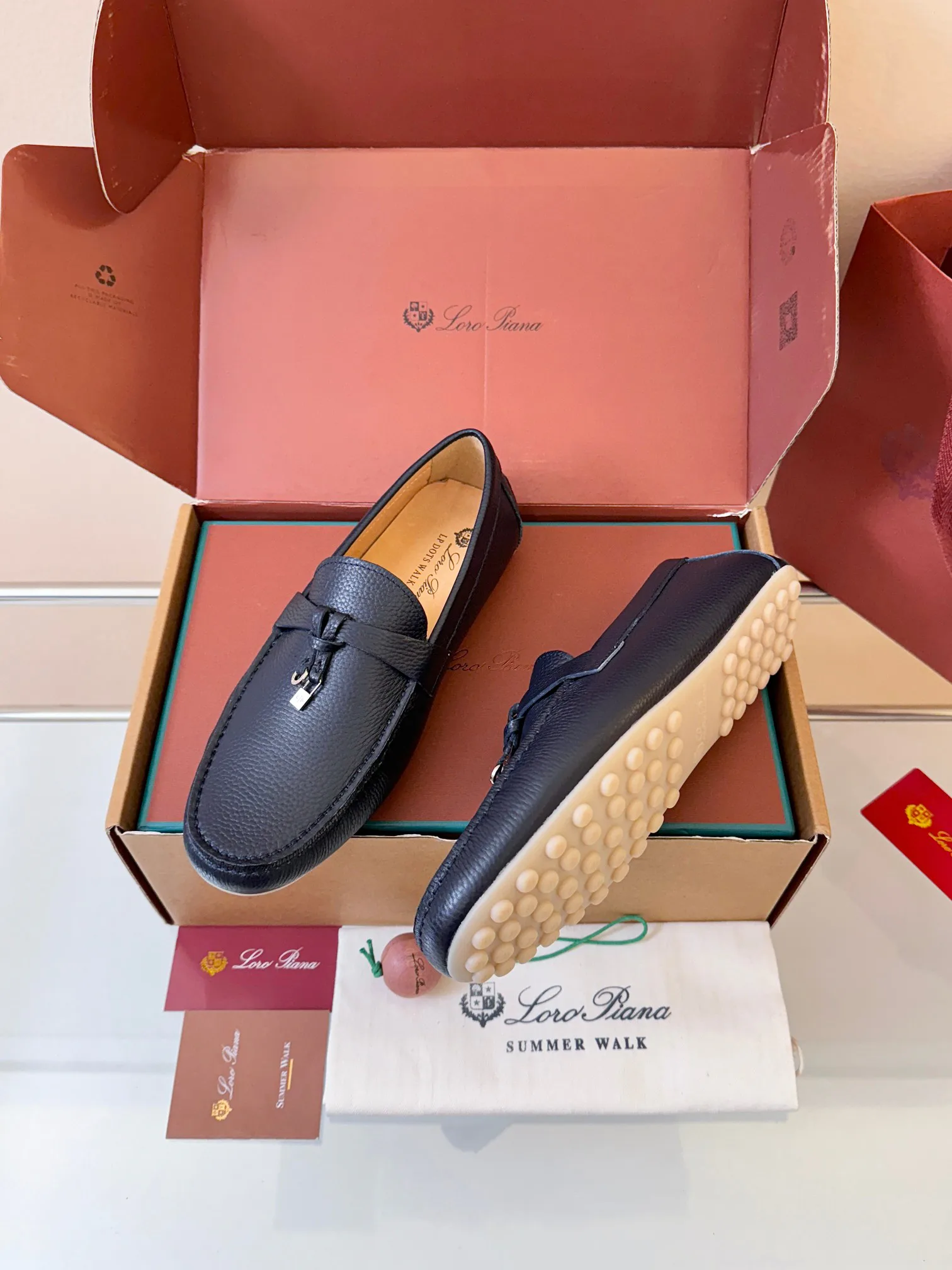 Men's Loafers And Dress Shoes LORO PIANA 17122917