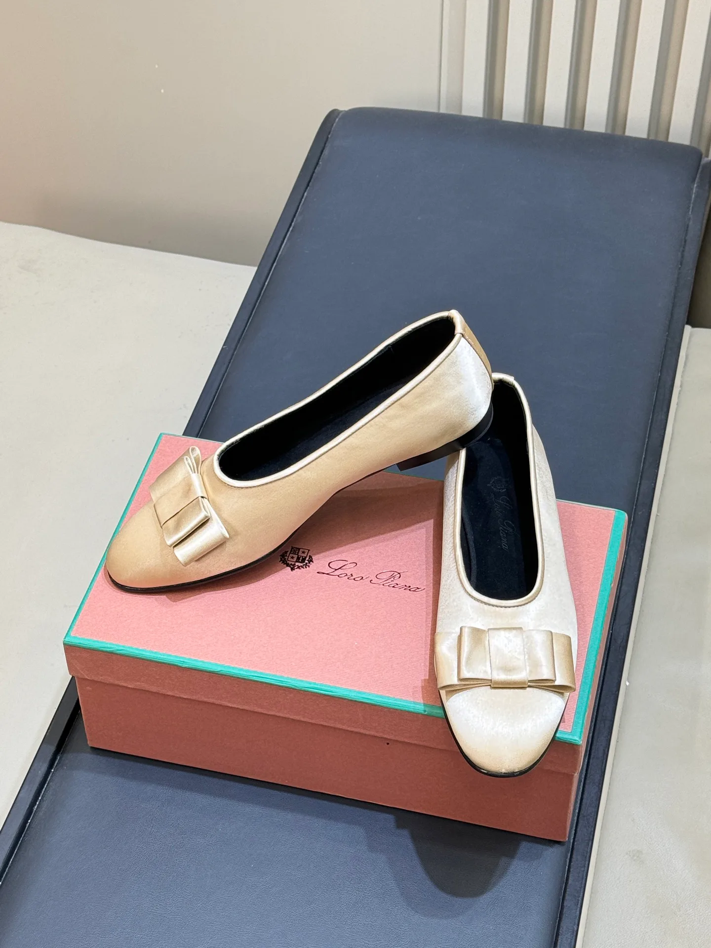 Women's Ballet Flats LORO PIANA 17915327