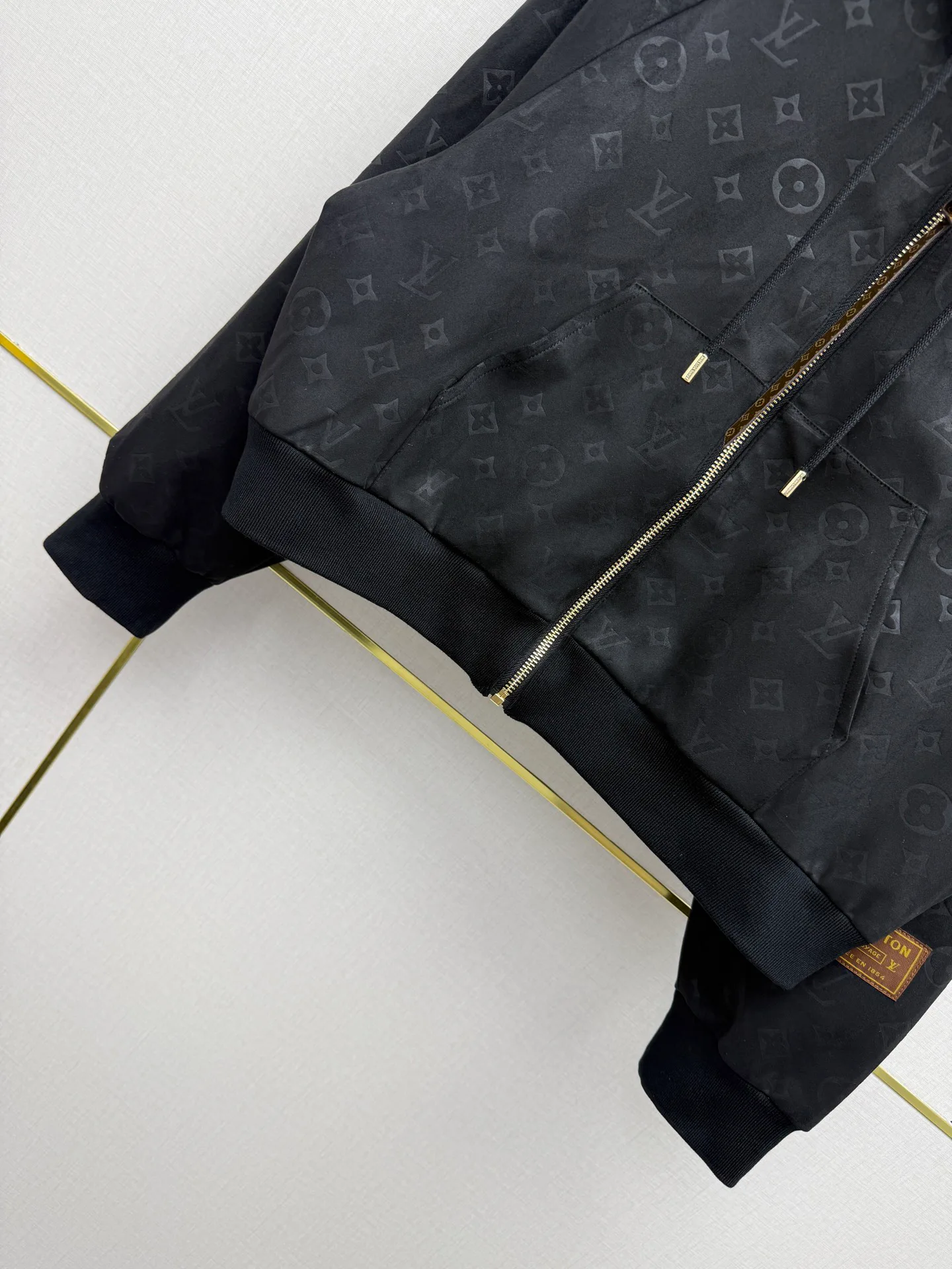 Women's Jackets And Down Jackets LOUIS VUITTON 18435790
