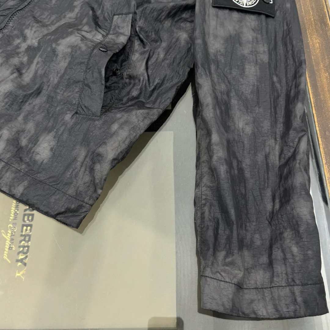Men's Jackets And Down Jackets STONE ISLAND 18002237