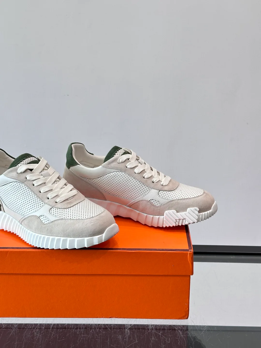 Women's Sneakers HERMES 17439907