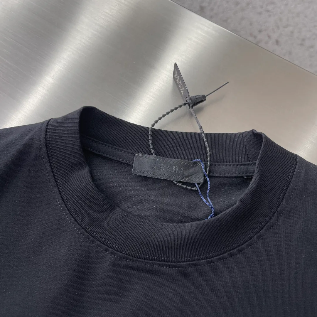 Men's T-Shirts PRADA 17510172