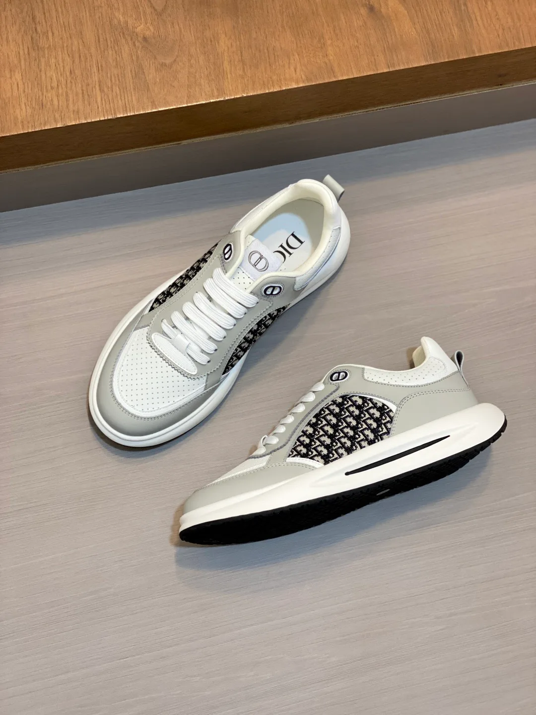 Men's Sneakers CHRISTIAN DIOR 18078818