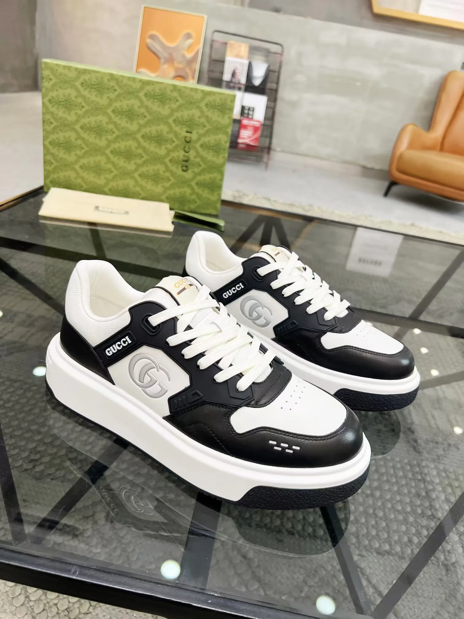 Men's Sneakers GUCCI 17955498