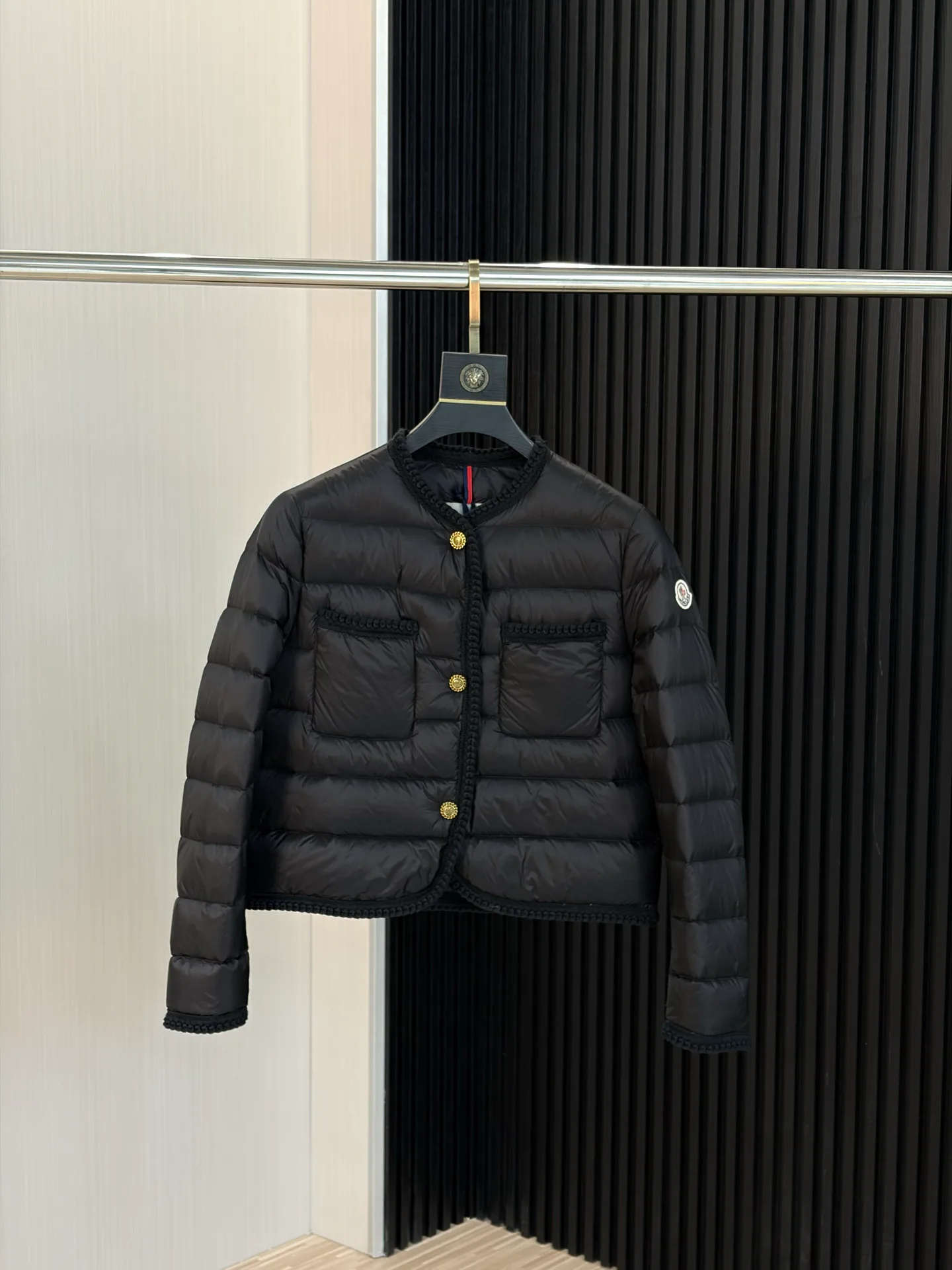 Куртки И Пуховики Женские Moncler 18600031