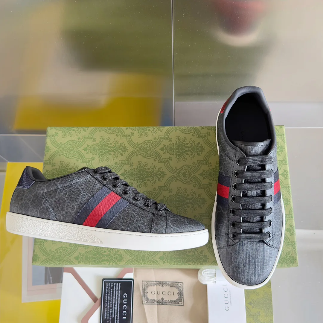 Women's Sneakers GUCCI 17620400
