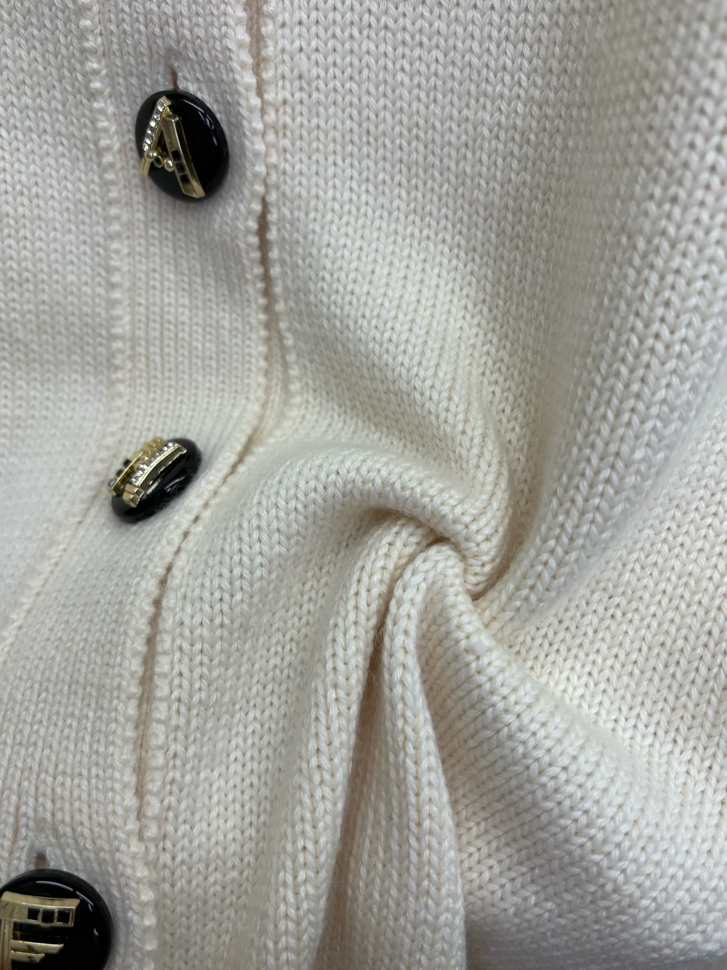 Women's Jumpers And Sweaters CHANEL 17612694