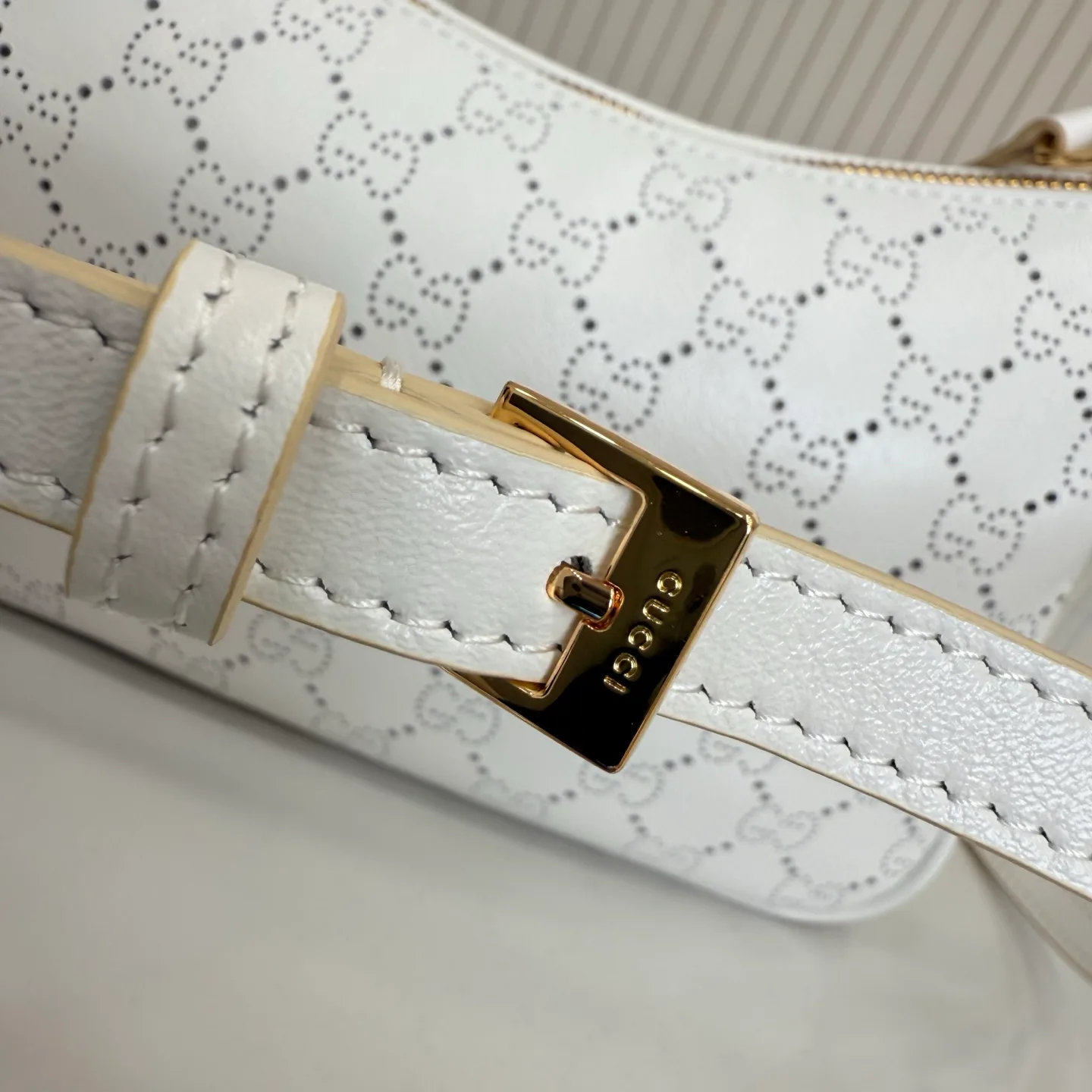 Women's Classic Handbags GUCCI 17872501