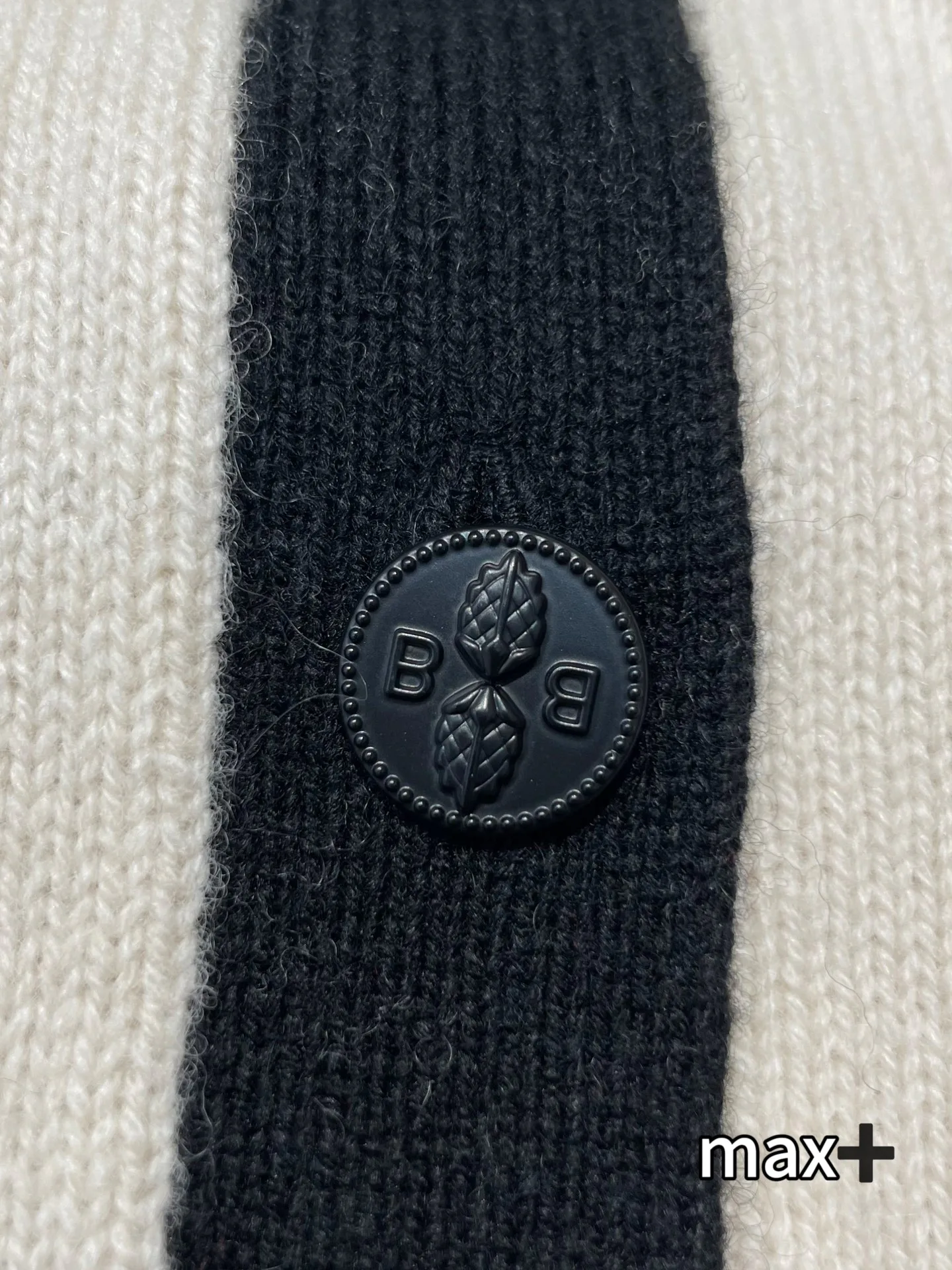 Women's Jumpers And Sweaters BURBERRY 18106568