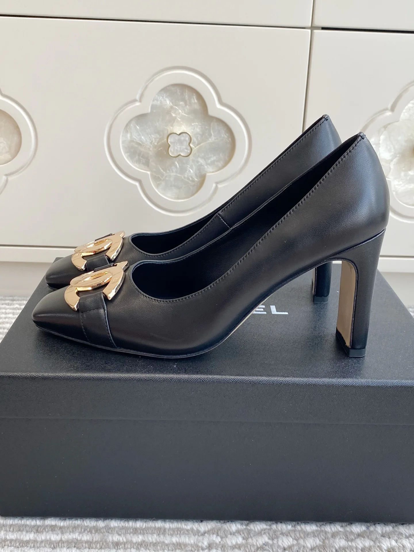 Women's Heels CHANEL 16869469