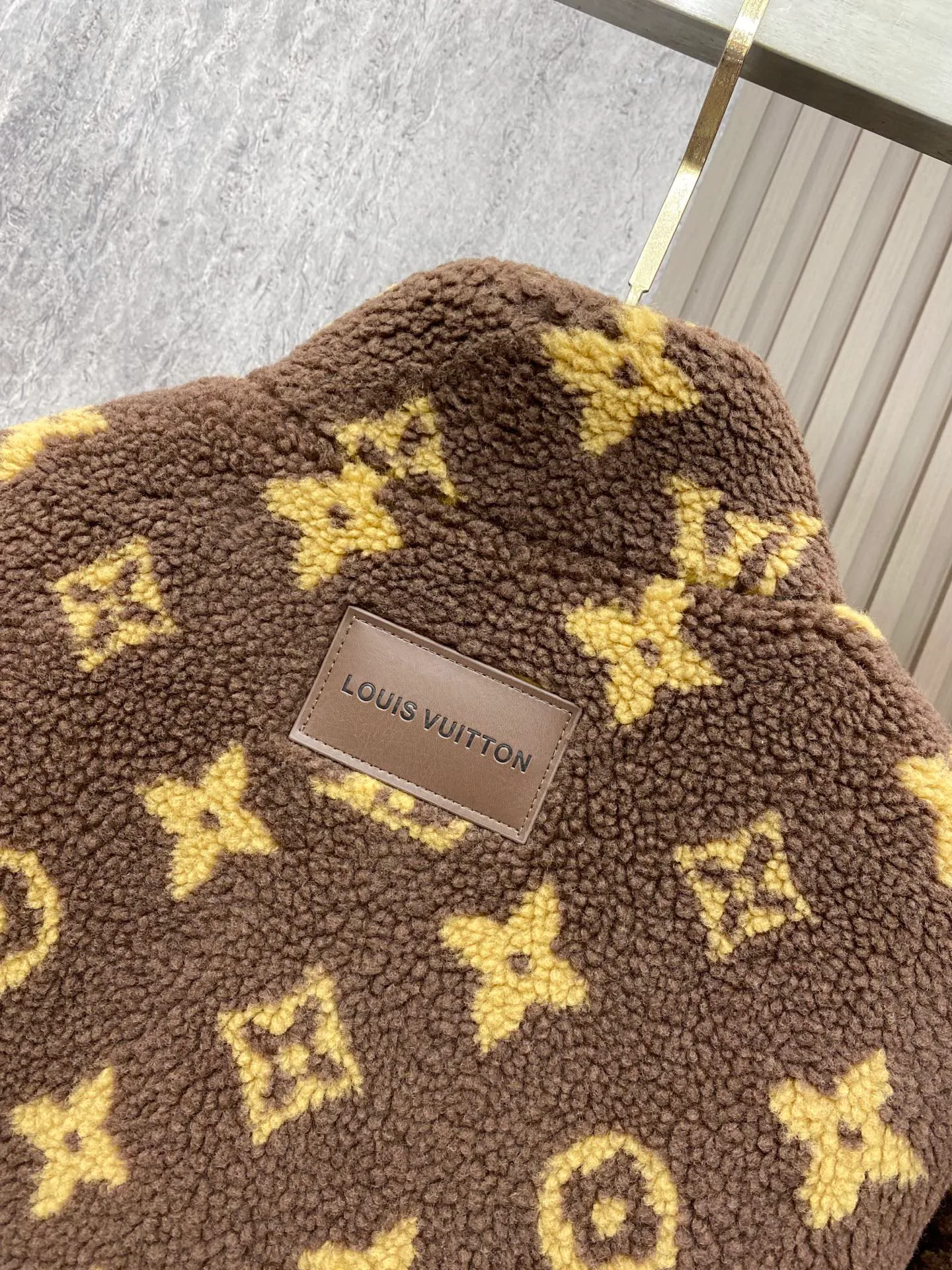 Men's Jackets And Down Jackets LOUIS VUITTON 17974399