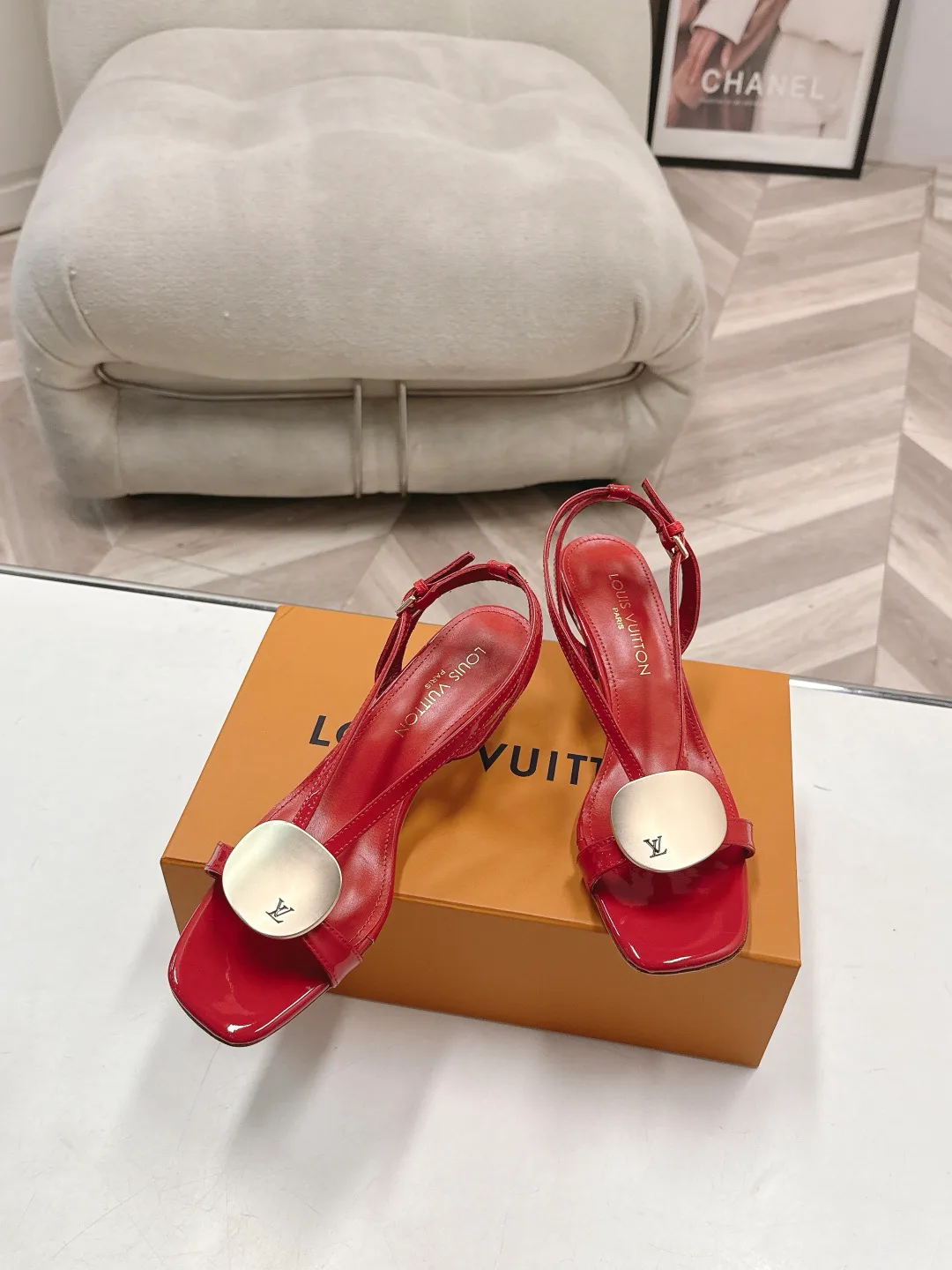 Women's Open-Toe Sandals LOUIS VUITTON 17578111