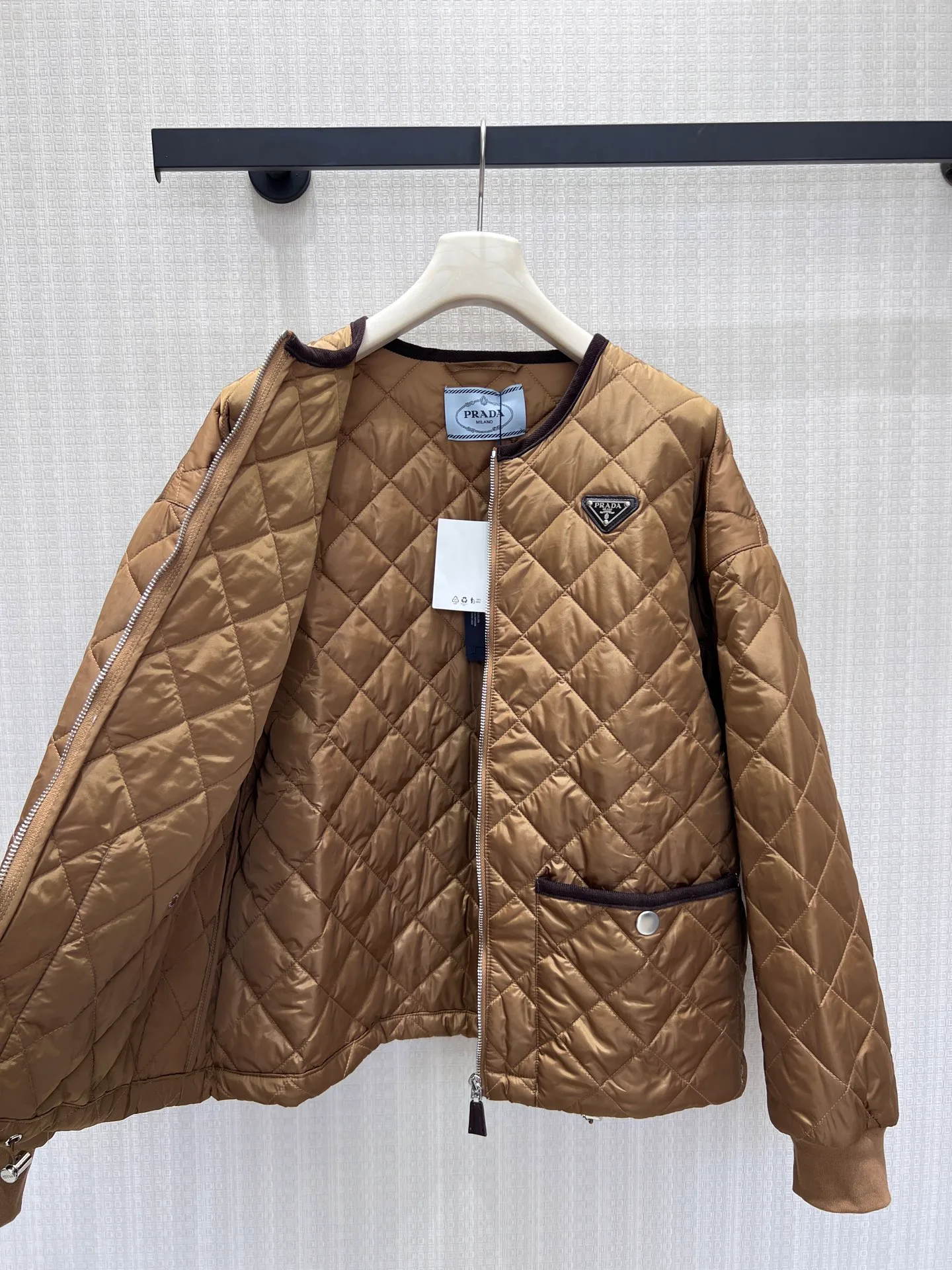 Women's Jackets And Down Jackets PRADA 18094602