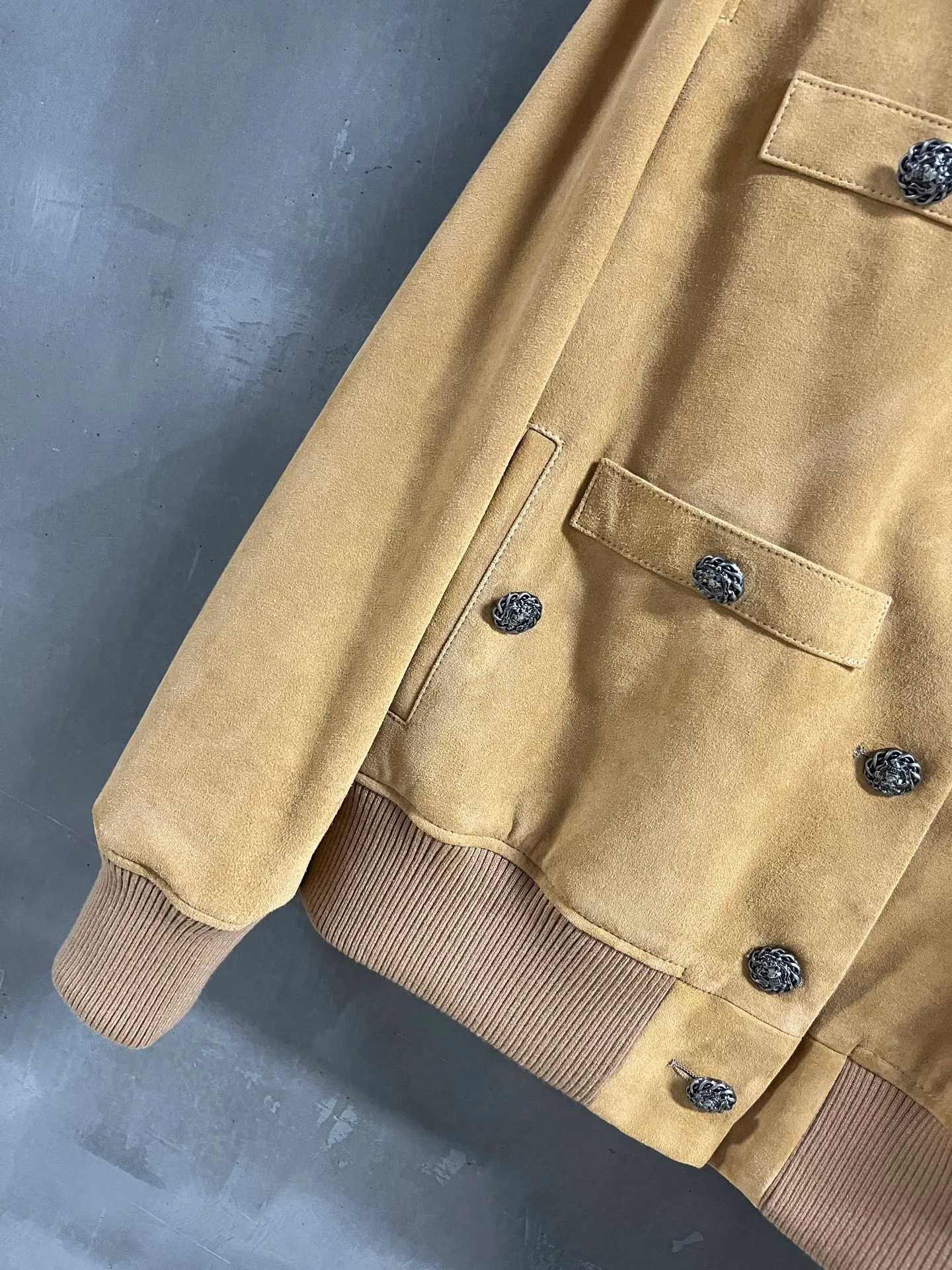 Women's Leather Jackets And Sheepskin Coats CHANEL 17694446