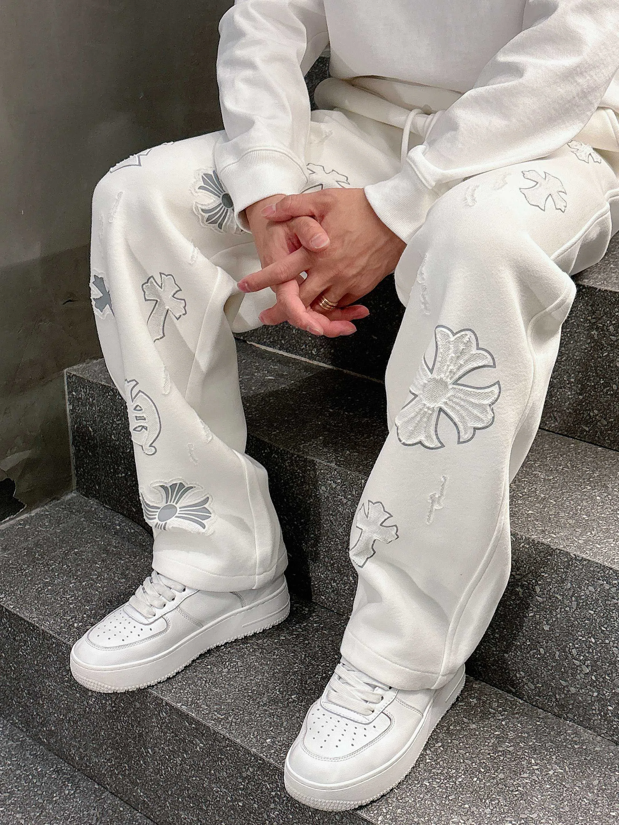 Men's Trousers CHANEL 18368672