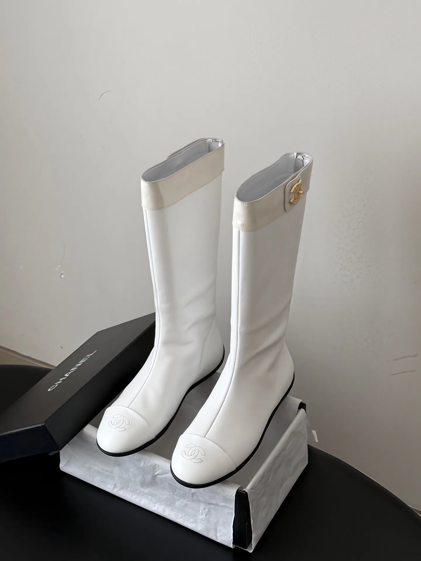Women's Boots CHANEL 18152811