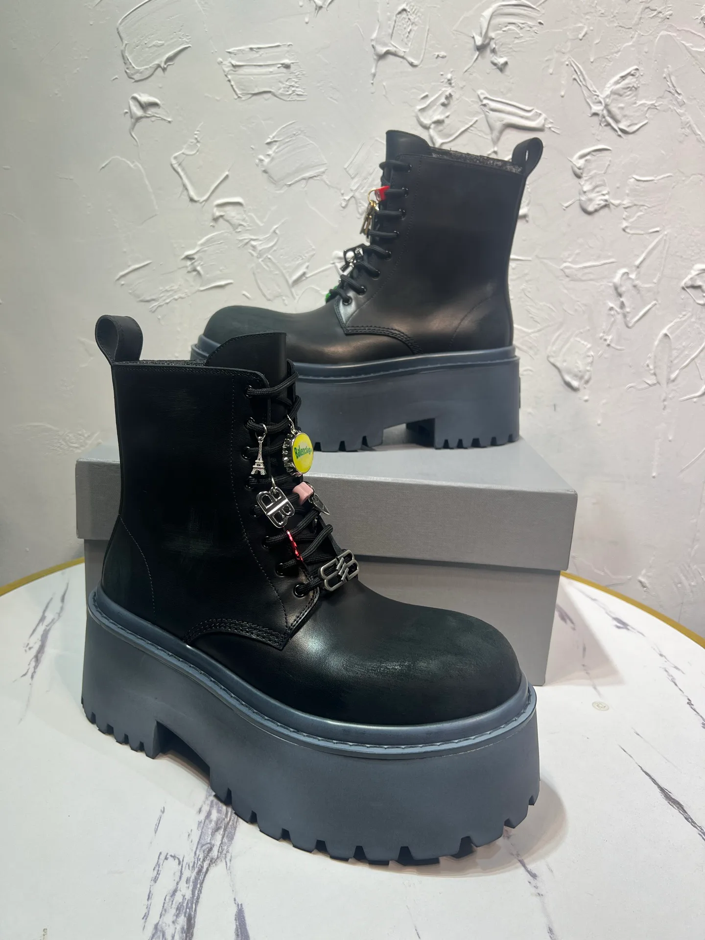 Men's Ankle Boots BALENCIAGA 18225213