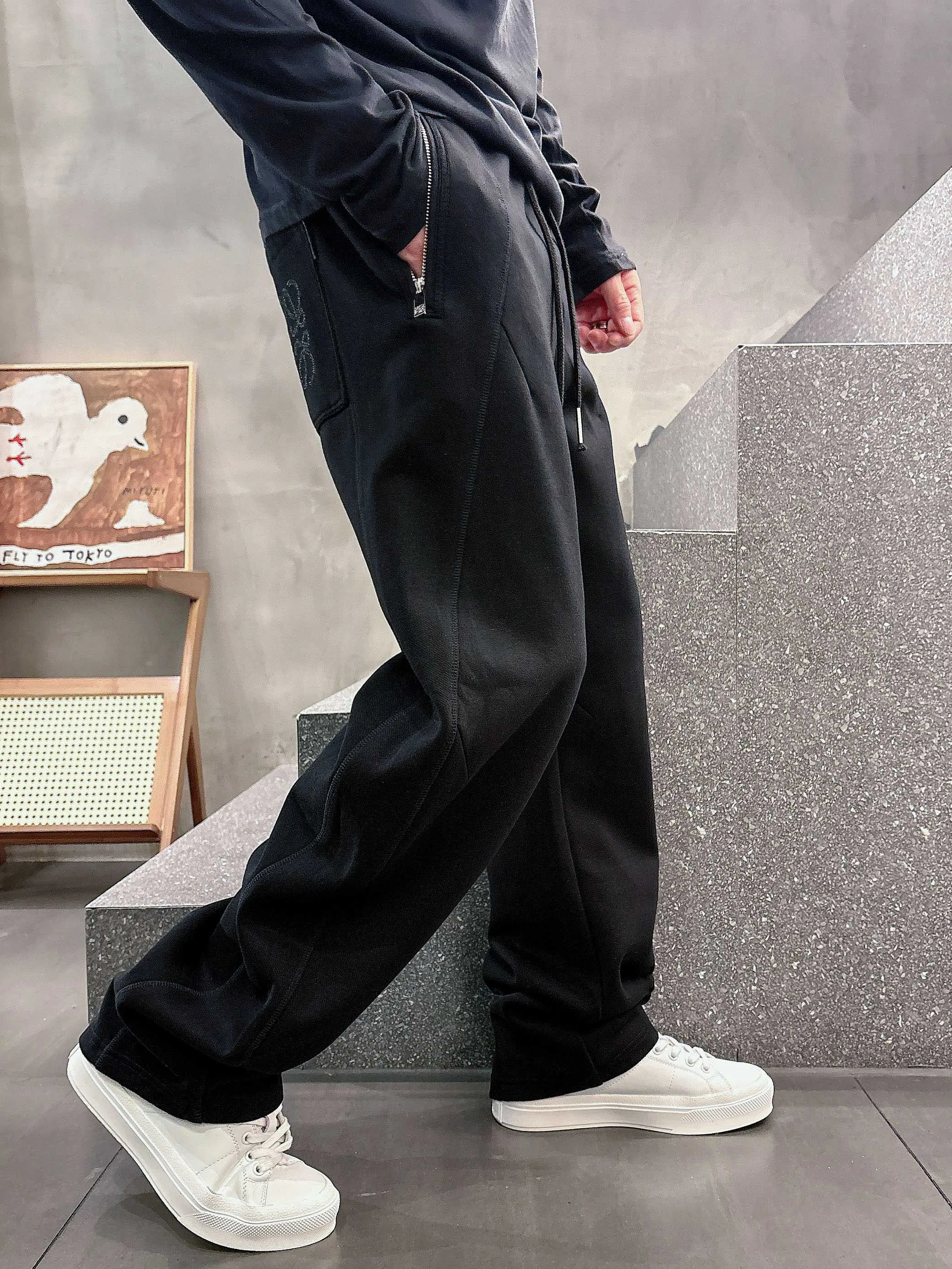 Men's Trousers LOEWE 18368684