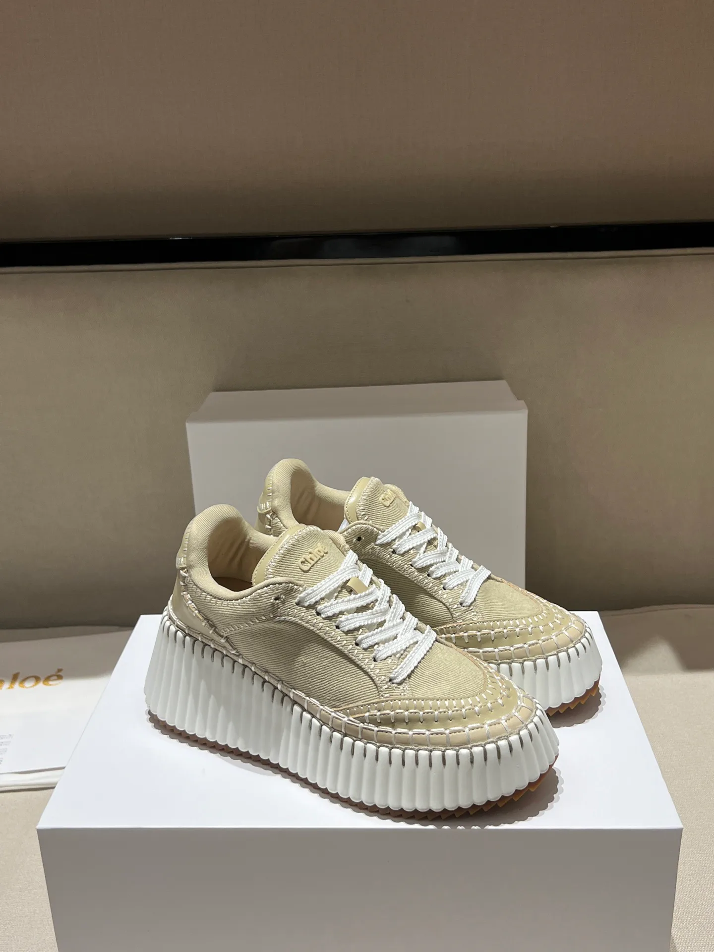 Women's Sneakers CHLOE 18020519