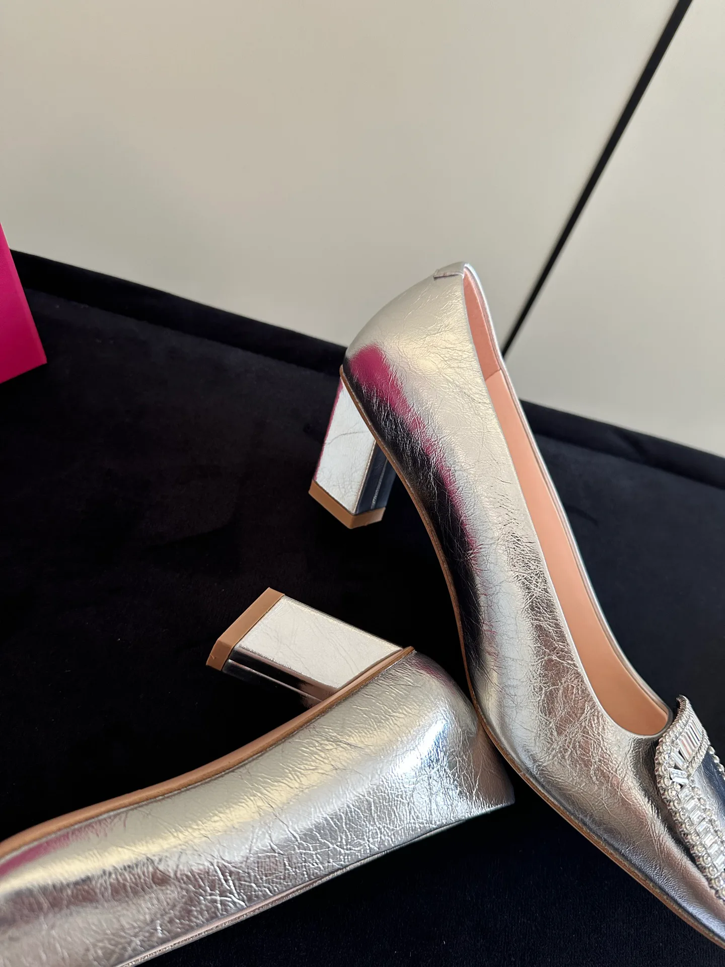 Women's Heels ROGER VIVIER 17624503