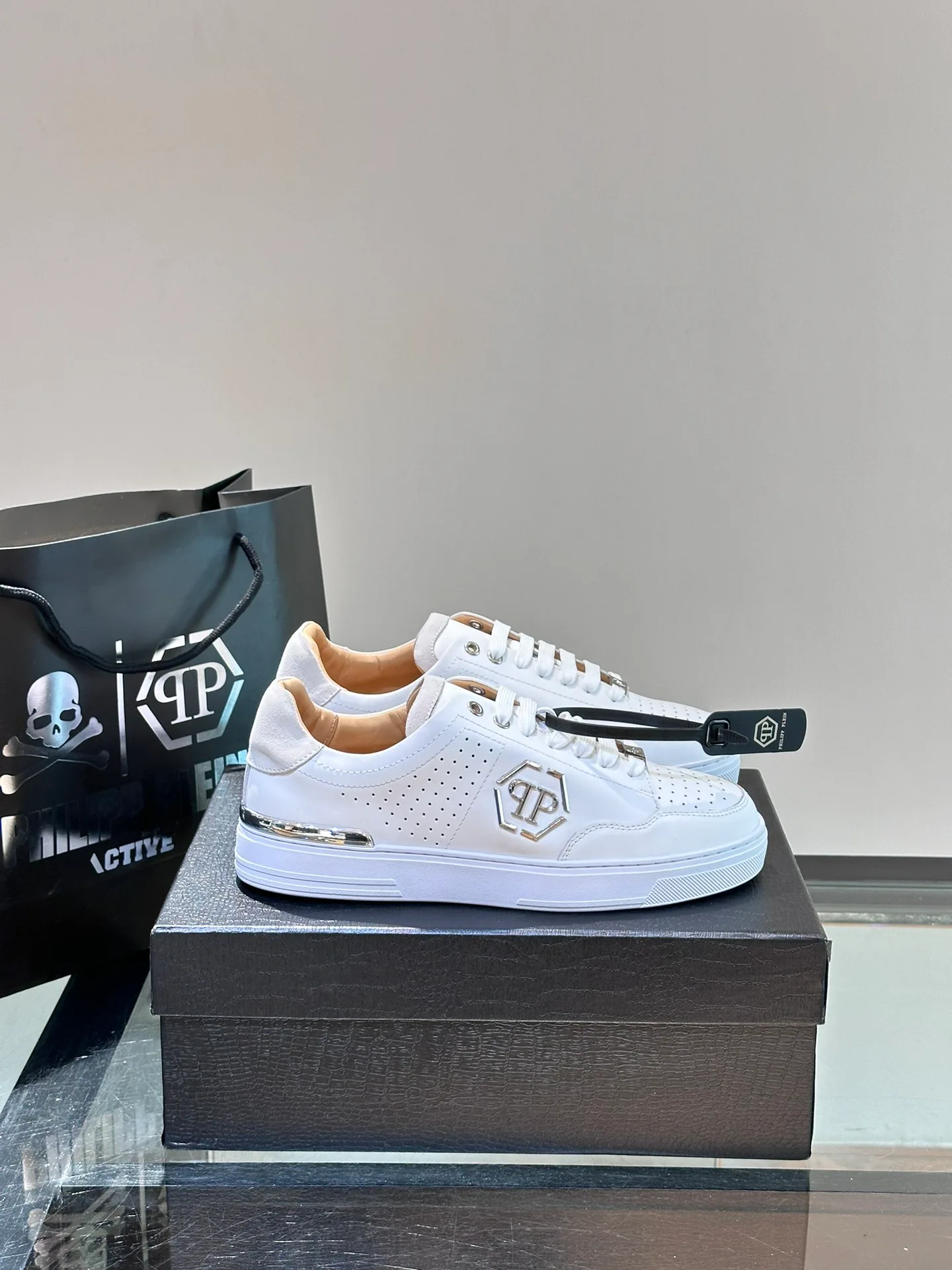 Кроссовки Мужские Philipp Plein 18626347