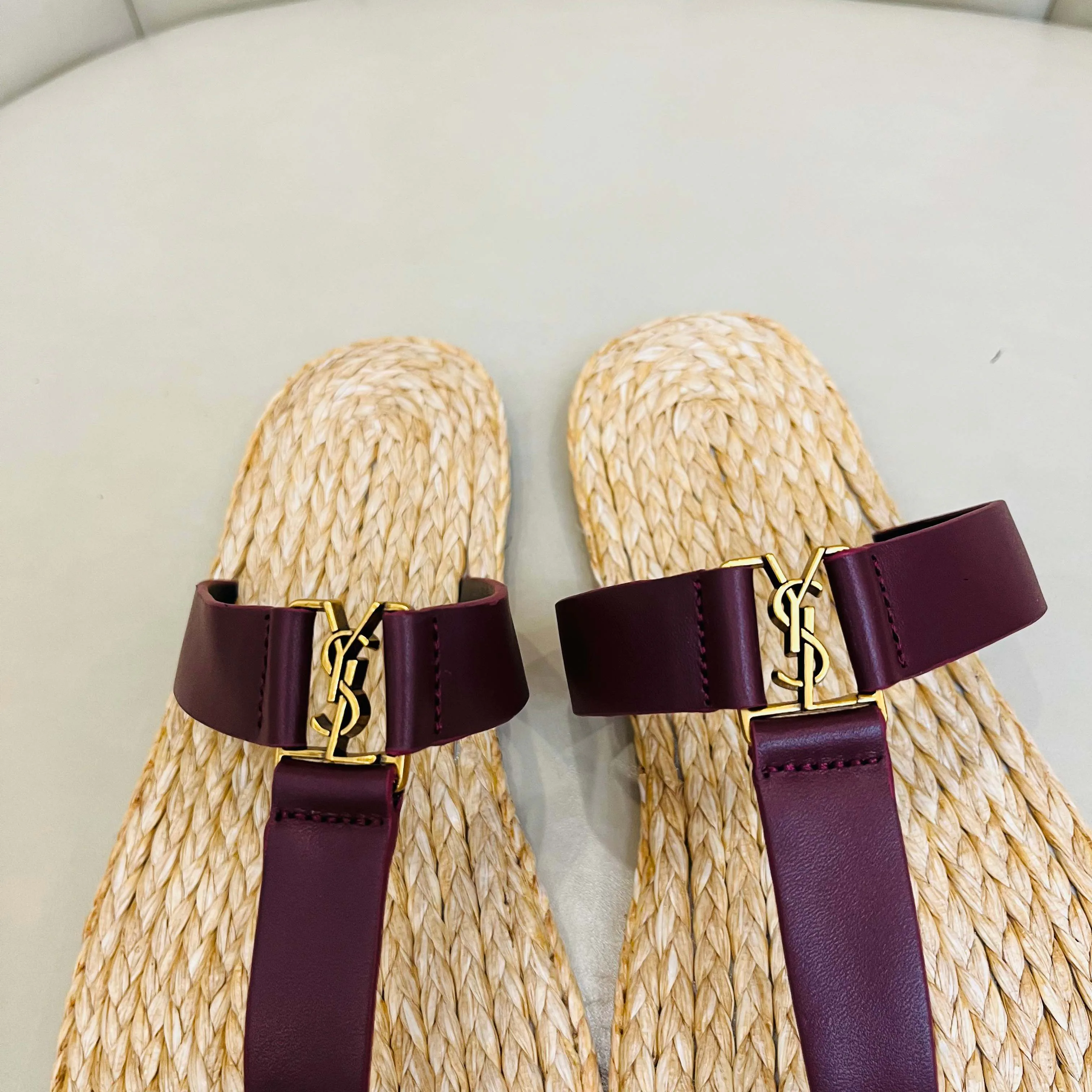 Women's Flip-Flops SAINT LAURENT 18083990