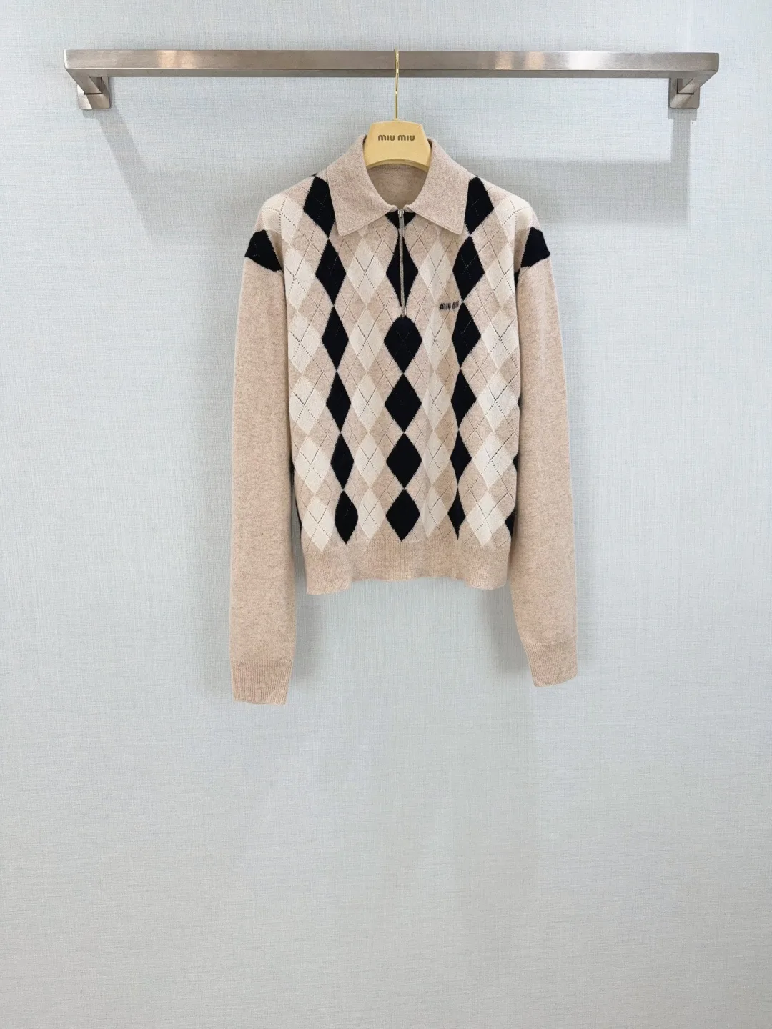 Women's Jumpers And Sweaters MIU MIU 17794819