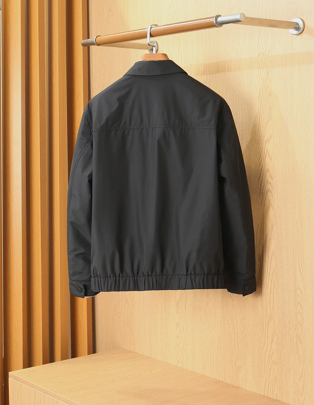 Men's Jackets And Down Jackets BURBERRY 18157236