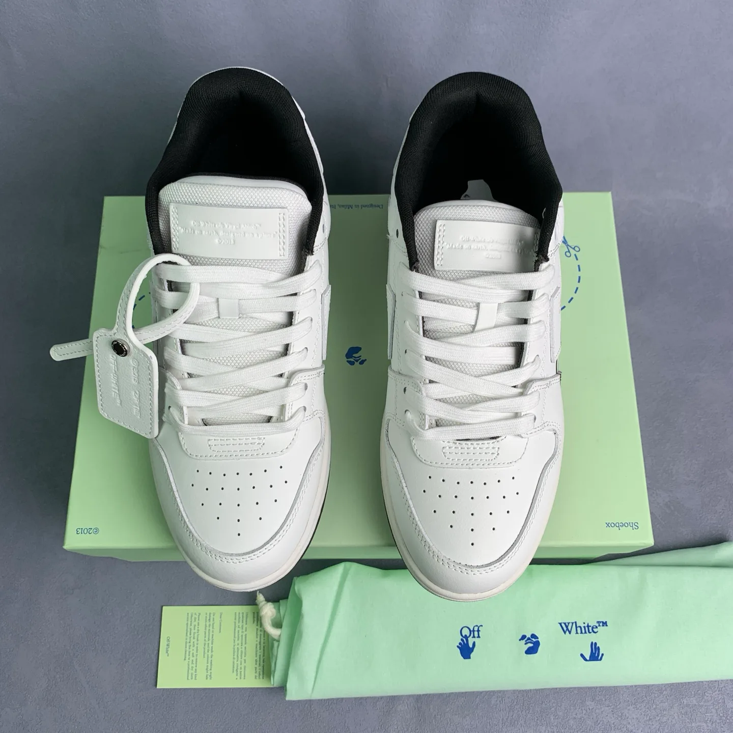 Women's Sneakers OFF-WHITE 17776389