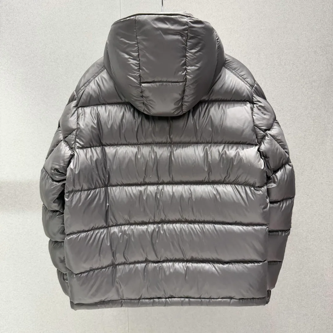 Men's Jackets And Down Jackets MONCLER 17917624