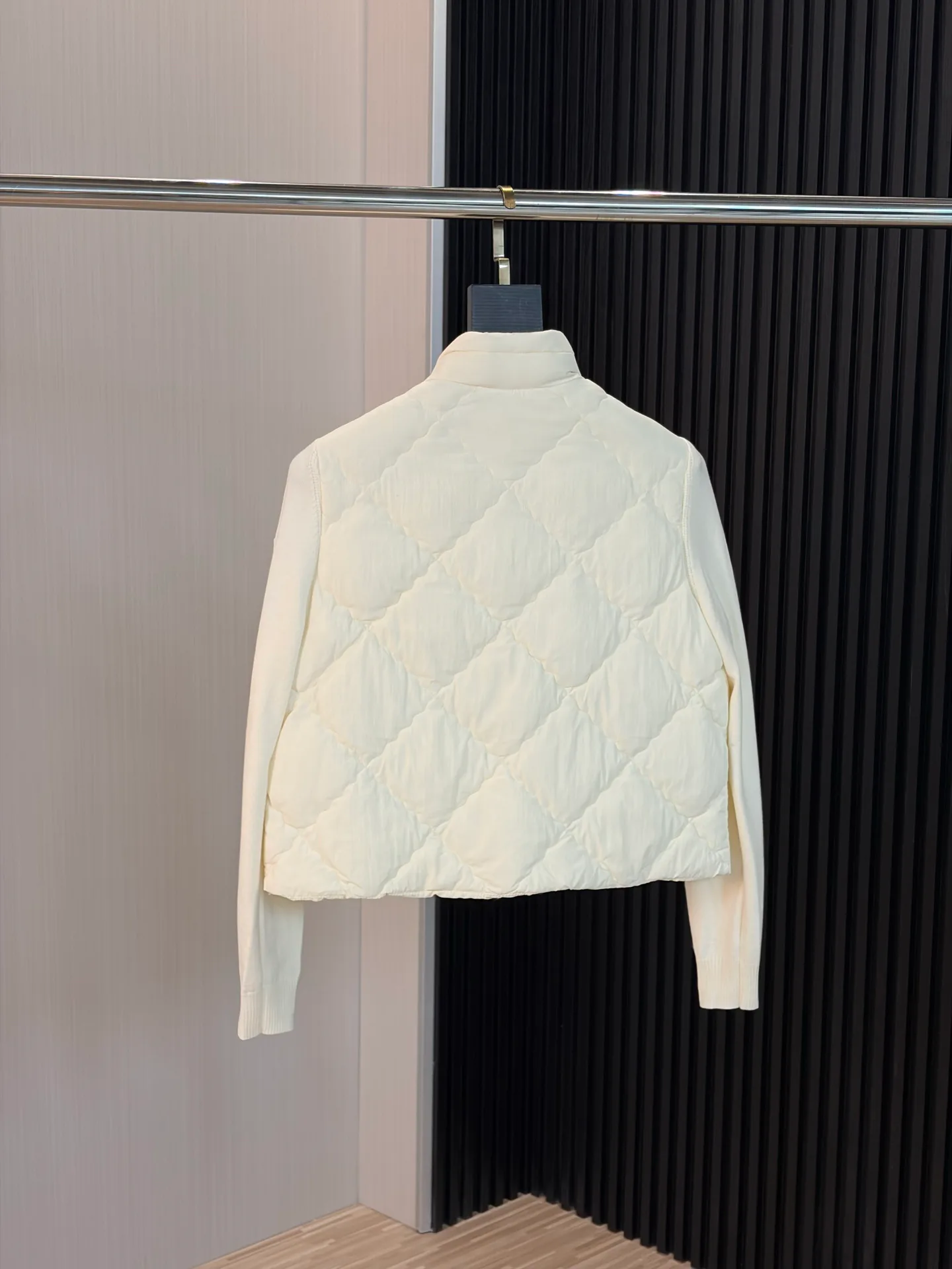 Men's Jackets And Down Jackets MONCLER 18029607