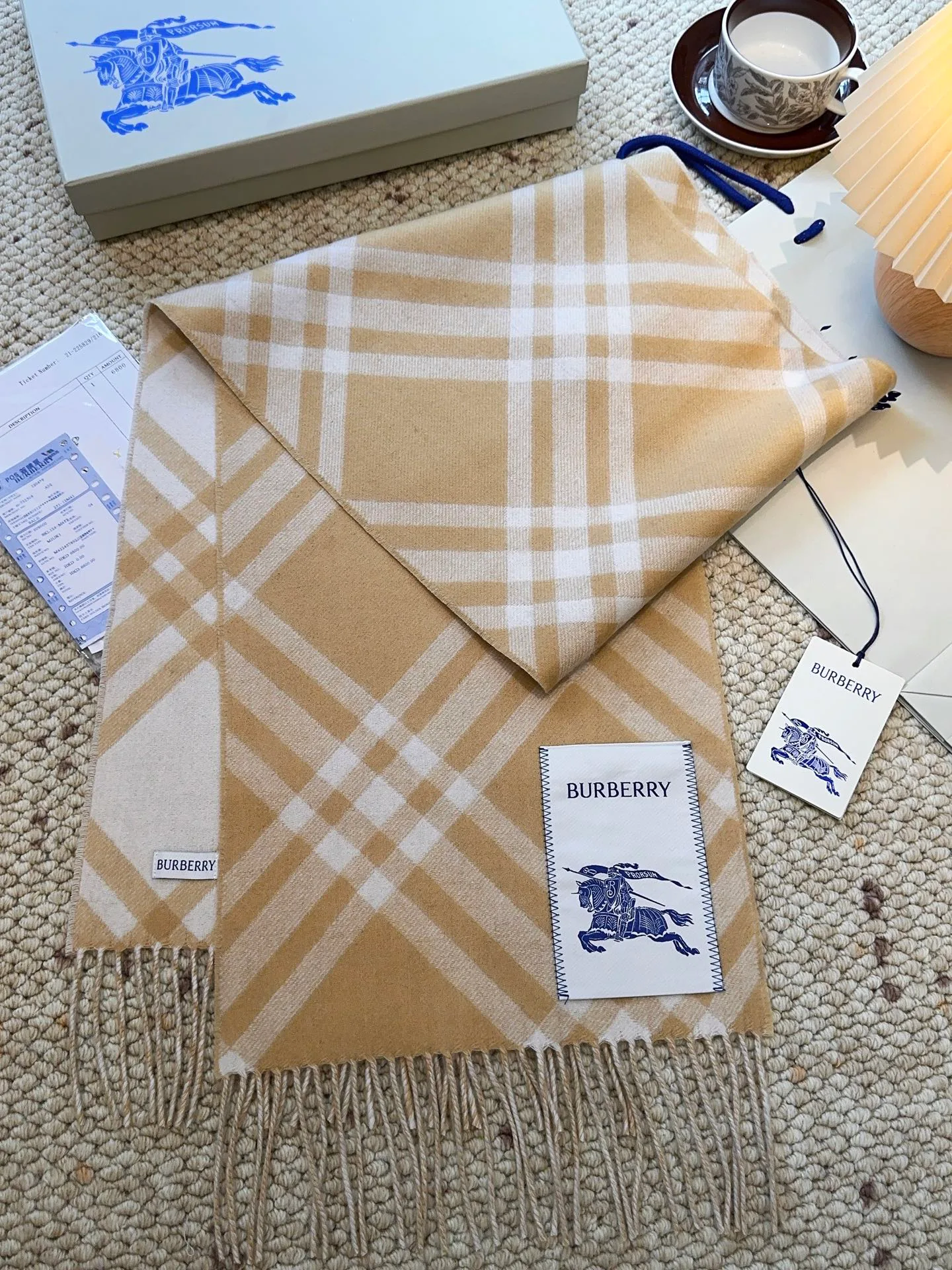 Scarves BURBERRY 18105487
